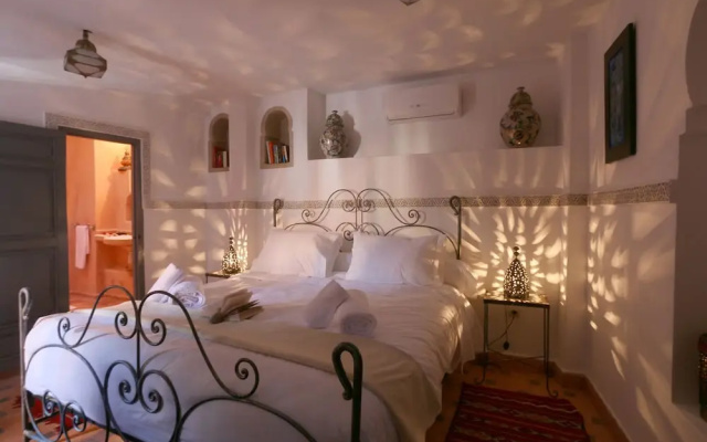 Palace Tinmel - Double Standard Room 2