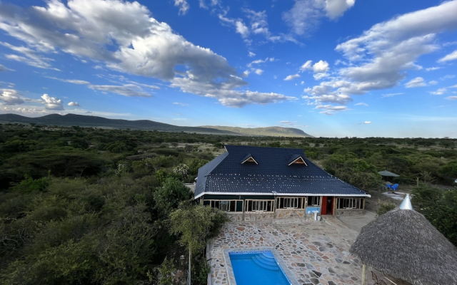 Orngatuny Mara King Camp