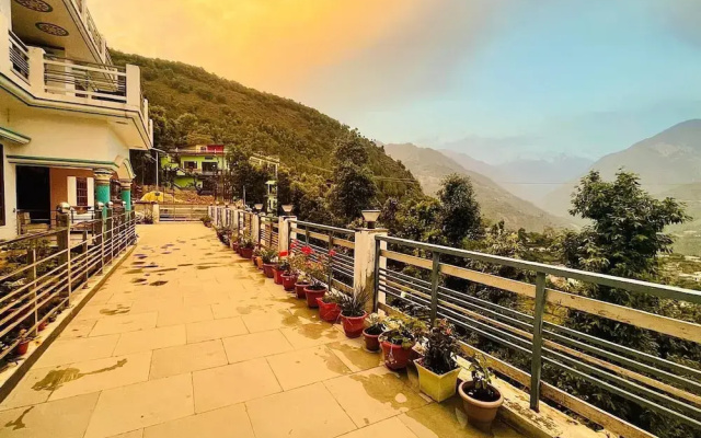 Hotel Raj Shree Palace