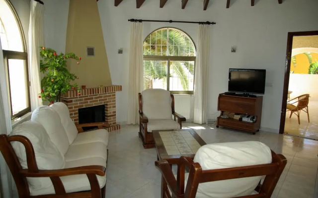 Villa June