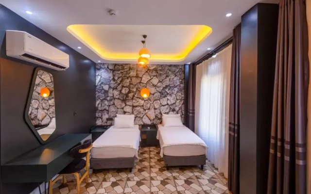 Lidar Otel