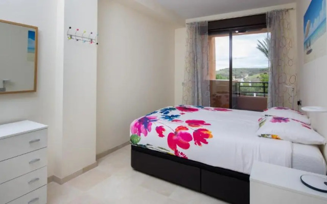 Spacious two bedroom apartment 1012