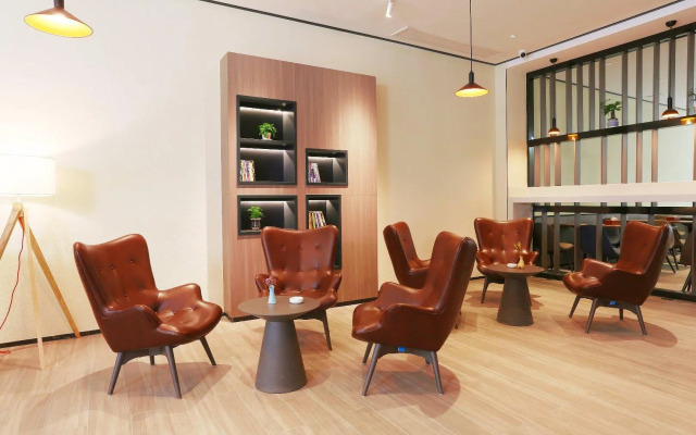 Отель Hanting Hotel Ningbo Hangzhou Bay Century City