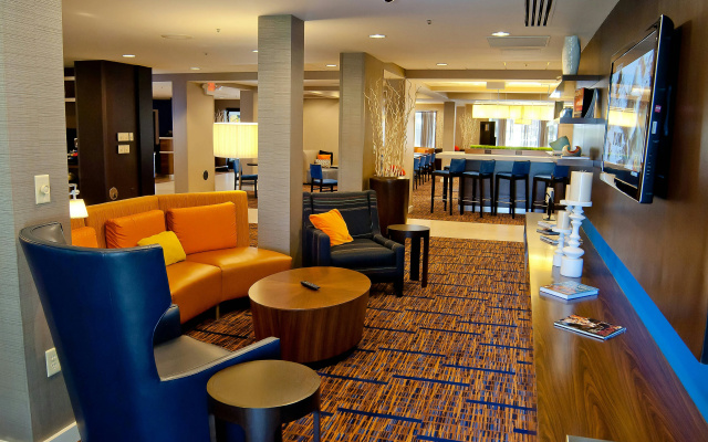 Courtyard by Marriott Cincinnati Airport