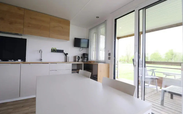 Chalet by Hegermeer With Lake Access