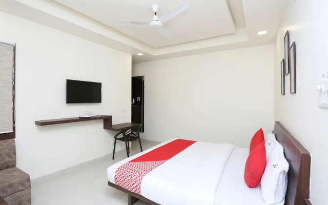 OYO 24707 Comfort Stay
