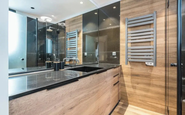 Newly Renovated Loft by Cloudkeys