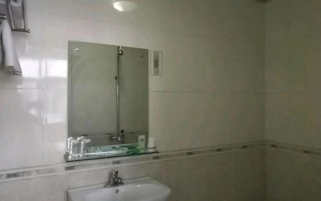 Yuxi Jinhua Hotel