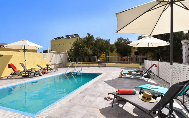 Luxurious Villa in Las Palmas With Swimming Pool
