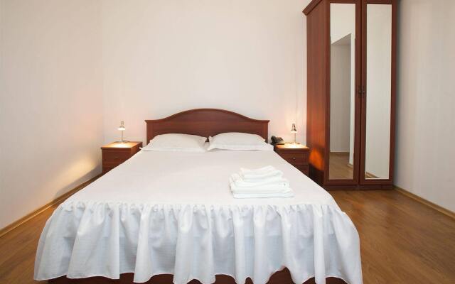 Renaissance Suites Odessa Apartment-Hotel комната для гостей