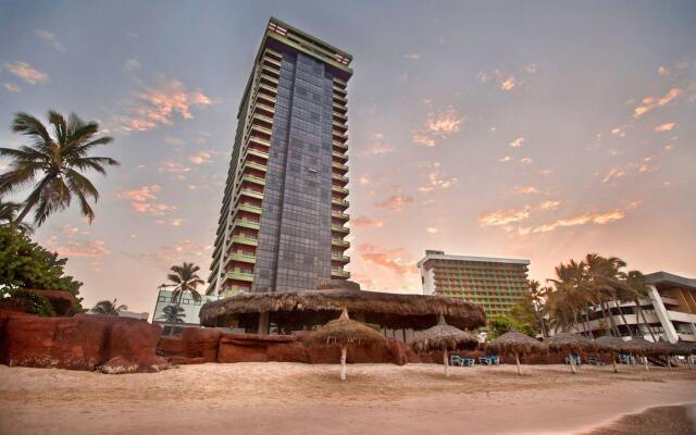 El Cid El Moro Beach Hotel вид на фасад