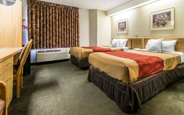 Econo Lodge Thornton - Denver North