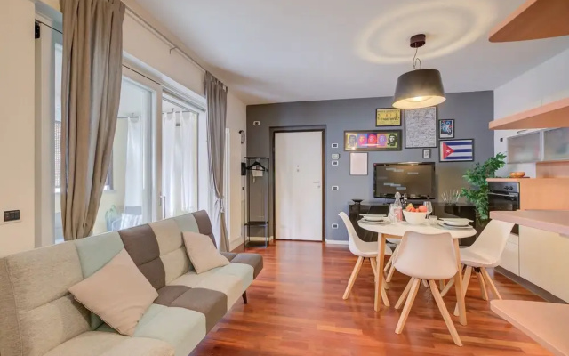 Suite 22
