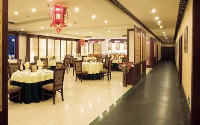 Rosedale Hotel & Suites Beijing