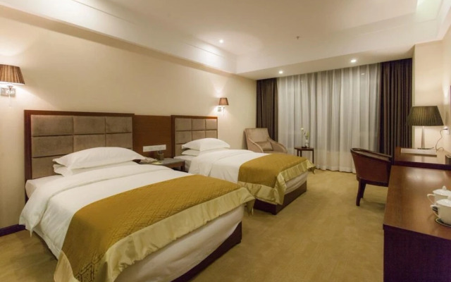 Golden Plam Hotel