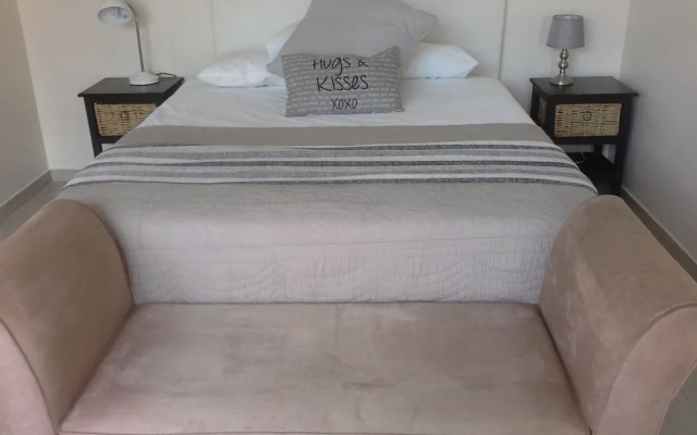 Clares Bed and Breakfast