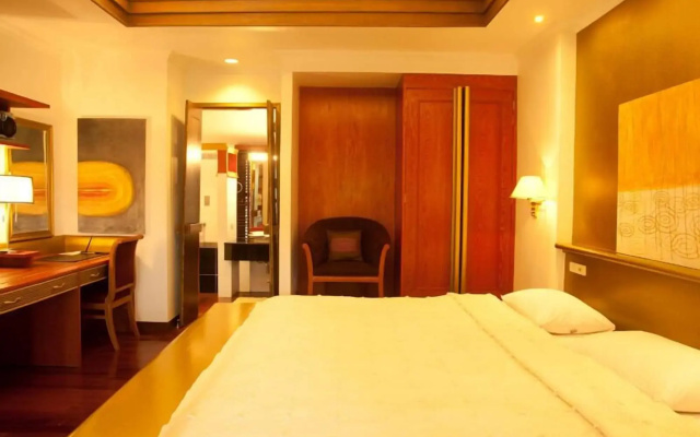 J Valley Resort