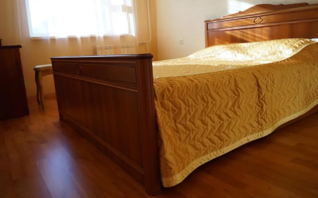 Dauman Apartment