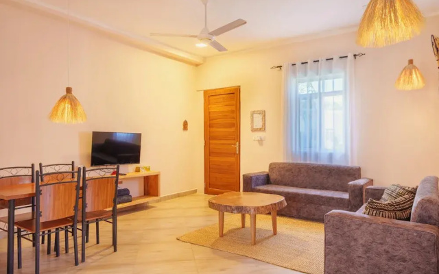 Coconut Breeze Apartments