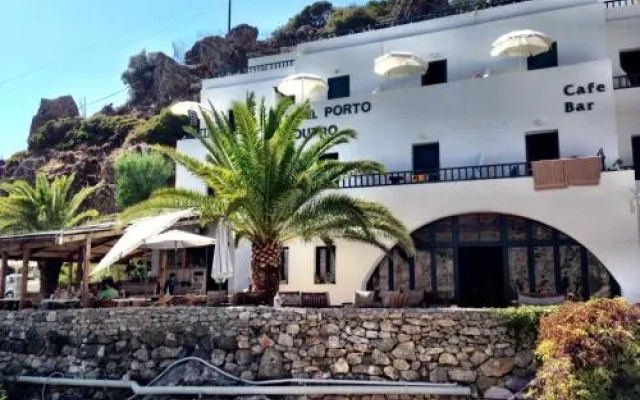 Hotel Porto Loutro on the Hill
