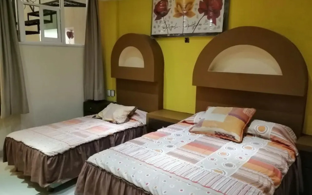 OYO Hotel Marquiz