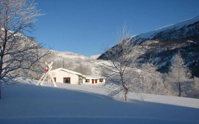 Skjellbogen Hyttegrend