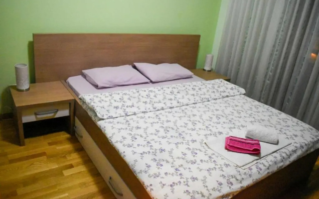 Apartman Sara 2