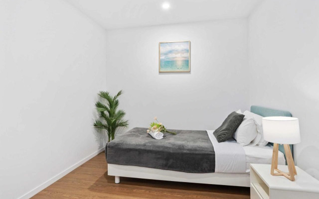 Peninsular Residences Gold Coast