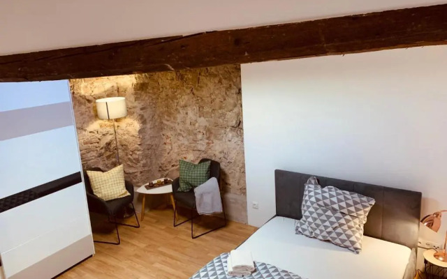 Felix Living 1, Modernes Apartment Fur 2 Personen, Innenstadt, Smart Tv, Parkplatz