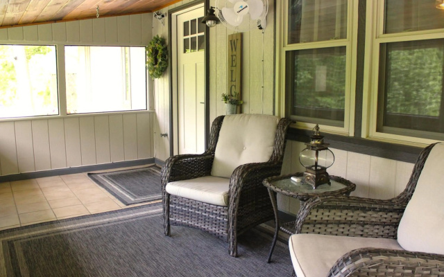 Stay at The Retreat! Gatlinburg-Dollywood