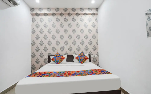 FabExpress Aditya Grand