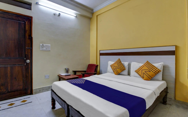 SPOT ON 77106 Hotel Sangam Royal