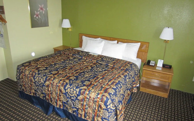 Days Inn Newton