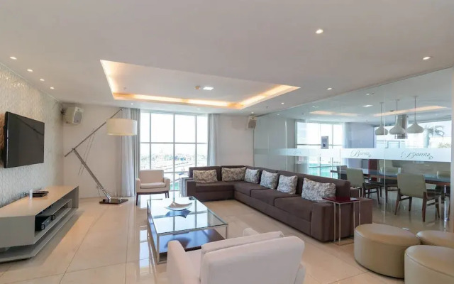 Modern Flat for Business Asa Norte - Bhy0614