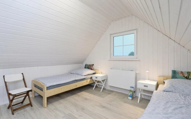 Beautiful Home in Zerpenschleuse With 2 Bedrooms