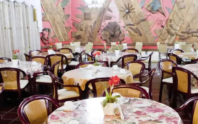 San Willas Hotel