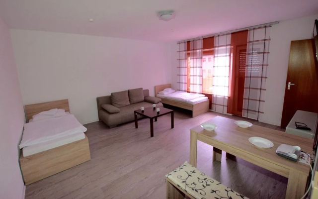 AB Apartment 14
