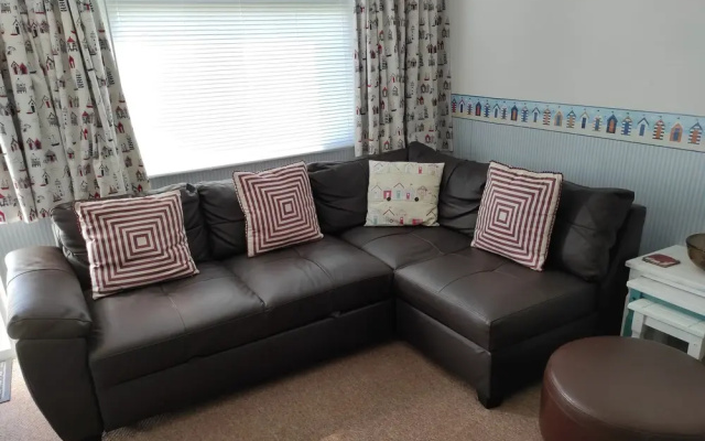 2-bed Chalet in California Sands Great Yarmouth