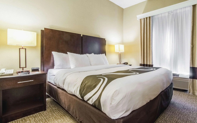 Quality Suites Graham - Burlington South