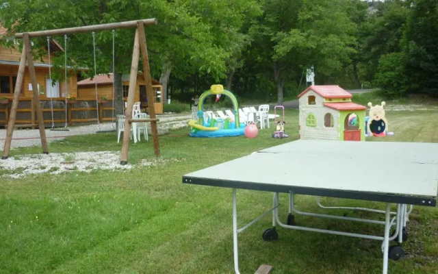 Camping Les Pres