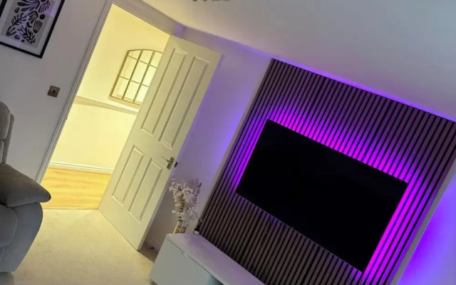 Stylish Apartment in Chafford Hundred