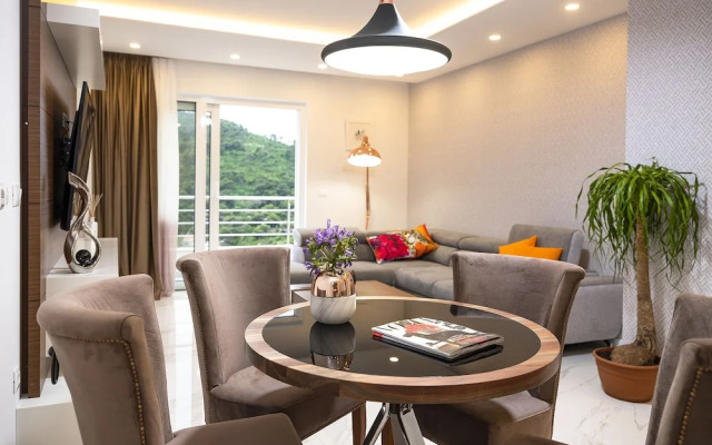 Luxury Apartment Mr. Perfect