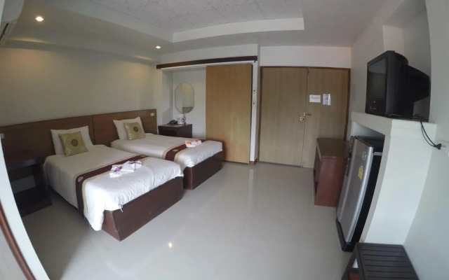 Century Grand Hotel