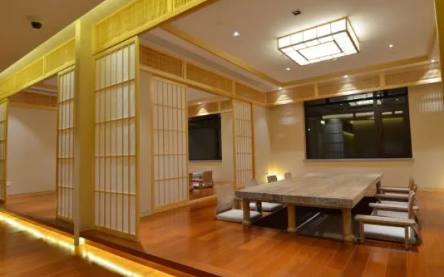 Royal Hot Spring Boutique Hotel