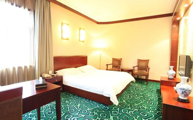 JI Hotel Shanghai Xuhui Yueyang Road