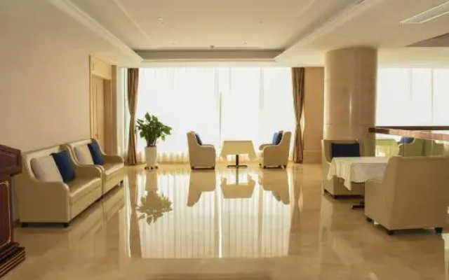 Vienna International Hotel (Laiyuan Guangping Street)