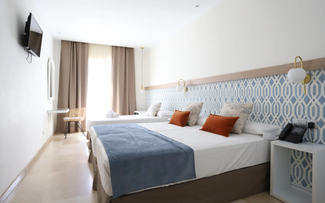 Oasis Cordoba Hotel
