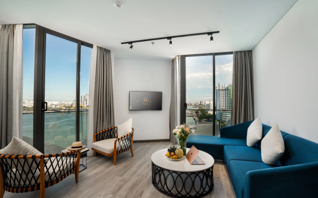 Haian Riverfront Hotel Da Nang