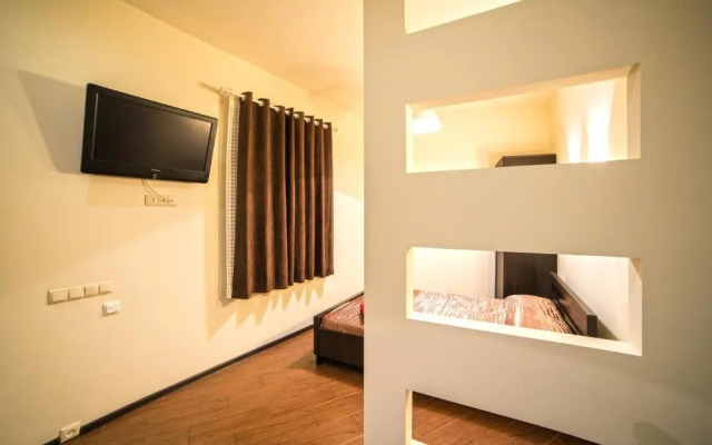 Apartment on Rappoporta 7b - 2