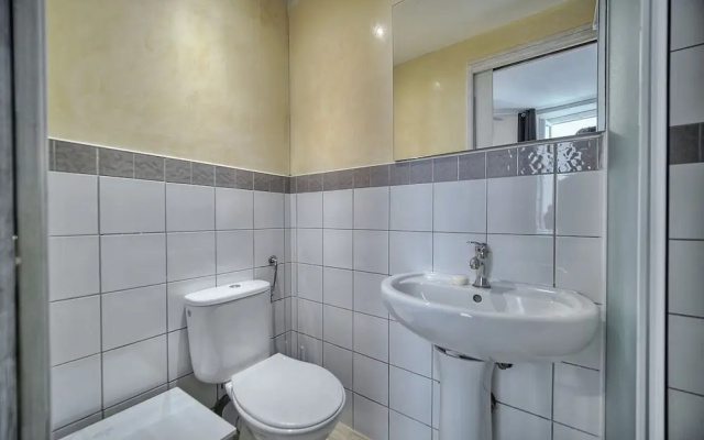 Appartement Spacieux Proche Plages A2b105
